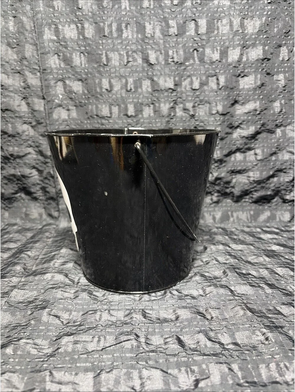 6”Tall 7”Wide Halloween Skull Tin Bucket Pail